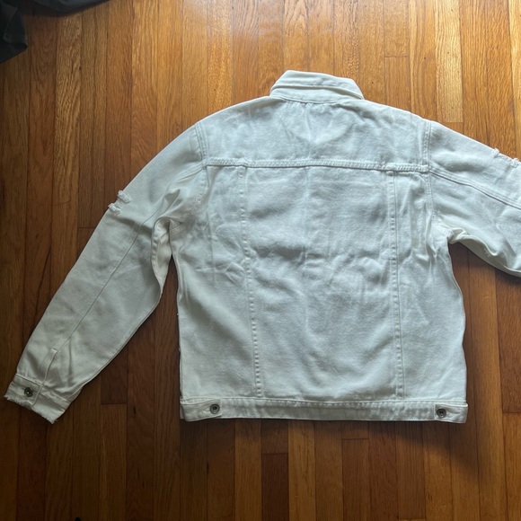 NEW White denim jacket, size Large - Picture 2 of 2